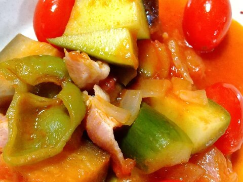 トマト水煮缶詰で作る ～お手軽夏野菜のラタトゥイユ